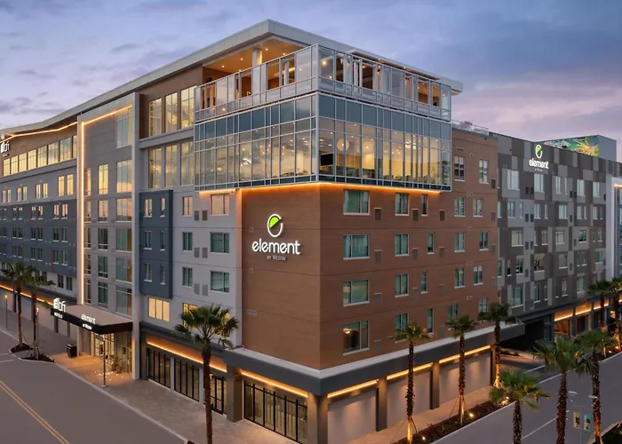 Element Tampa Midtown Hotel